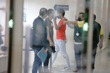 Los hombres que cobraban premios de la Lotería, ante juez