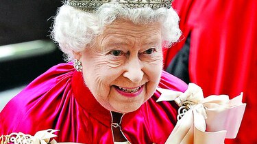 Isabel II participó en 340 actos oficiales en 2015
