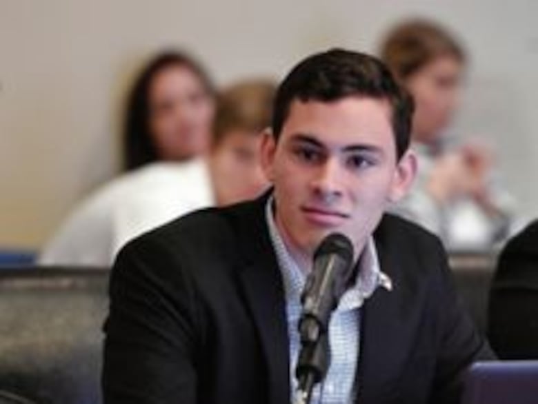 Benicio Robinson y Sergio Gálvez controlan las comisiones más poderosas