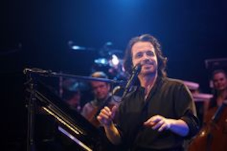 Yanni trajo su 'Sensuous Chill’ a Panamá