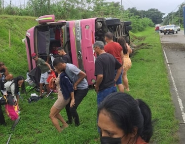 Al menos tres muertos deja vuelco de bus en Chepo