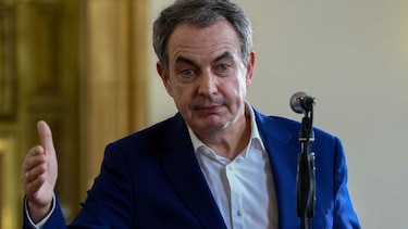 Abuchean a José Rodríguez Zapatero mientras observaba elecciones en Venezuela