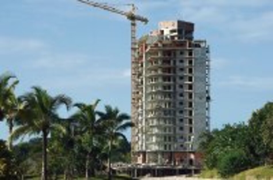 Anam multa con 930 mil dólares