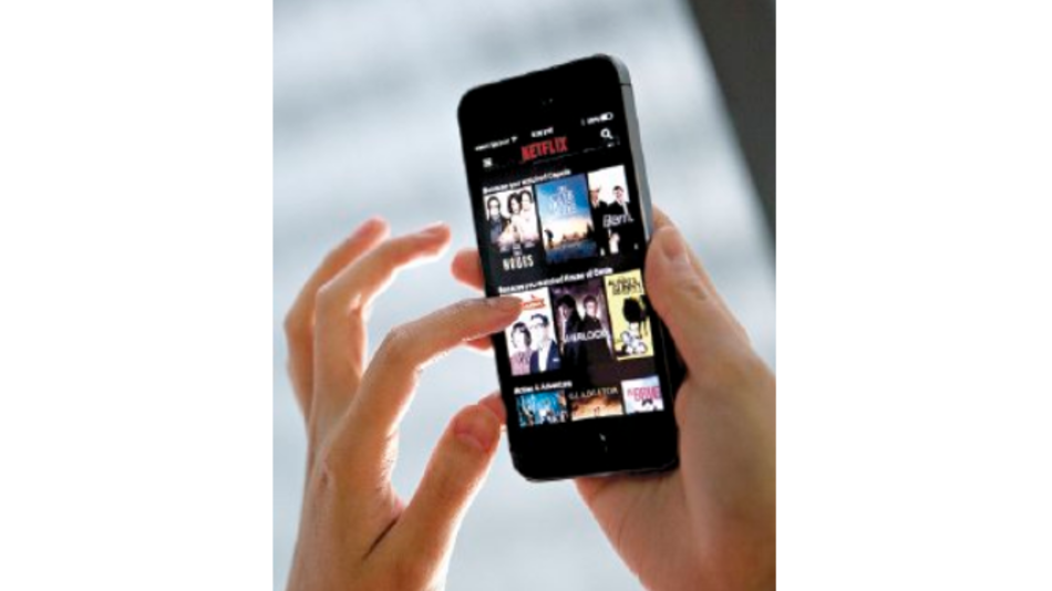 AT&T debe elevar oferta