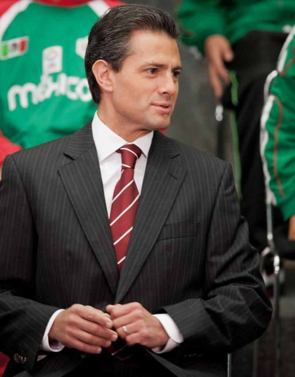 Peña Nieto indultará a maestro indígena encarcelado hace 13 años