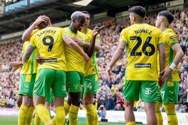 José Córdoba y el Norwich City logran una victoria importante contra el West Bromwich