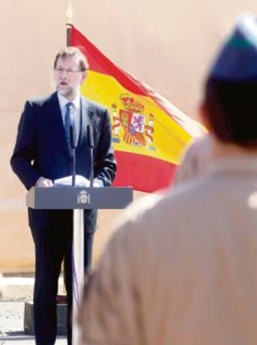 Rajoy elogia labor contra piratería en el Índico