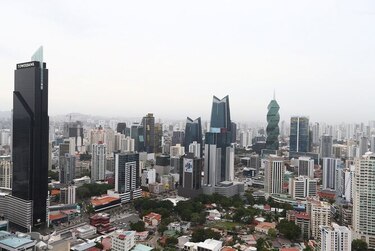 Felipe Echandi y Rafael Guardia Pérez, en la directiva de la Superintendencia de Bancos