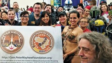 Chewbacca de ‘Star Wars’ lucha por los niños venezolanos