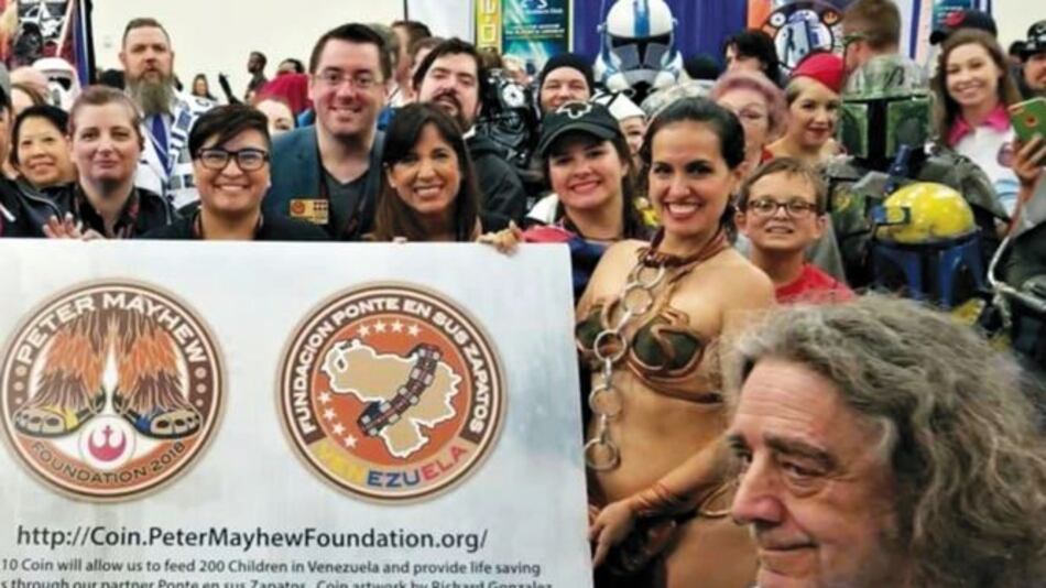 Chewbacca de ‘Star Wars’ lucha por los niños venezolanos