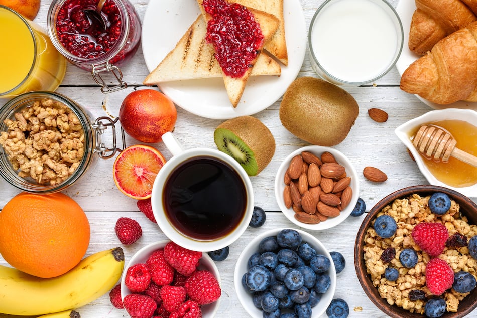 ¿Estás desayunando bien? Asegúrate de incluir estos ingredientes