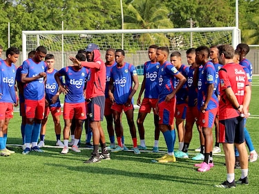 Jorge Dely Valdés presenta la convocatoria para el Torneo Maurice Revello