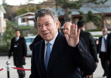 Mejora imagen de Juan Manuel Santos