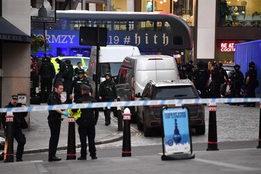 Dos muertos en el ataque con cuchillo de Londres; el agresor fue abatido por la policía