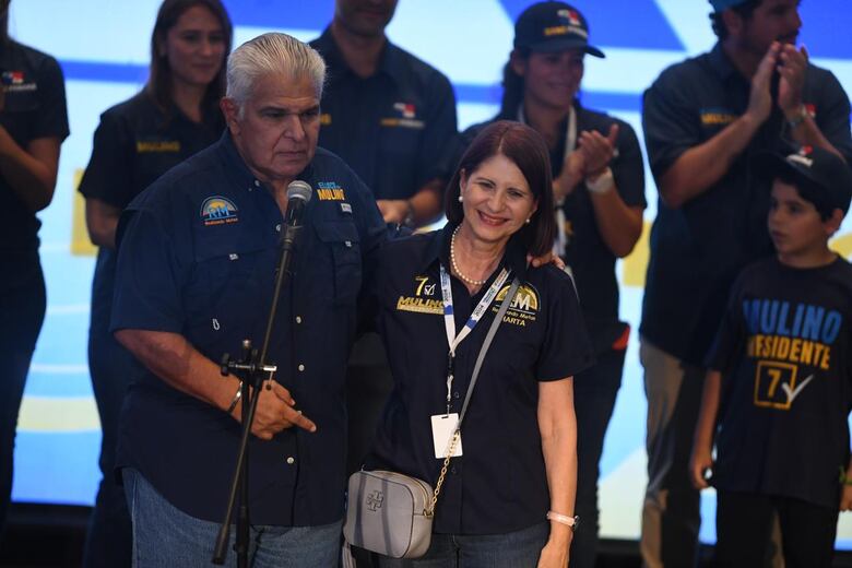 ‘Este que está aquí no es títere de nadie’: Mulino, en su primer discurso como presidente electo