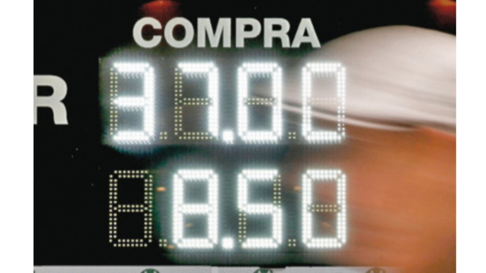 Banco de Argentina falla en intento de ayudar al peso