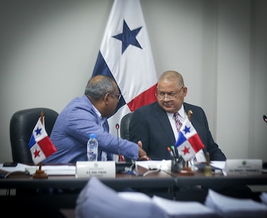 $100.5 millones del ahorro de la deuda pública financió la planilla de la Asamblea