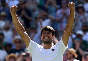 Wimbledon: Alcaraz derrota a Fritz y jugará su tercera final seguida