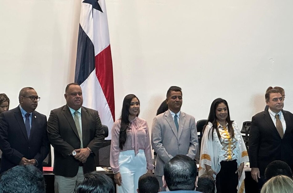 Instalan otras dos comisiones de la Asamblea; se configura el mapa del poder legislativo