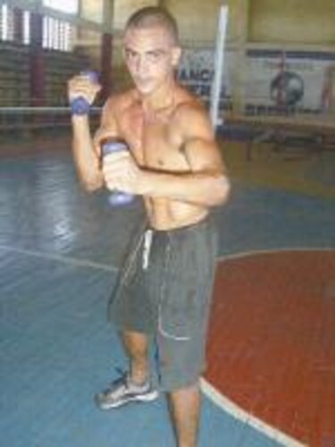 Ramiro Lara expondrá su condición de invicto