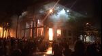 Manifestantes incendian Congreso paraguayo tras aprobar la reelección presidencial