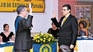 Toma de posesión del Club de Leones de Panamá