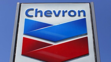 Estados Unidos renueva por tres meses licencia de Chevron para operar en Venezuela