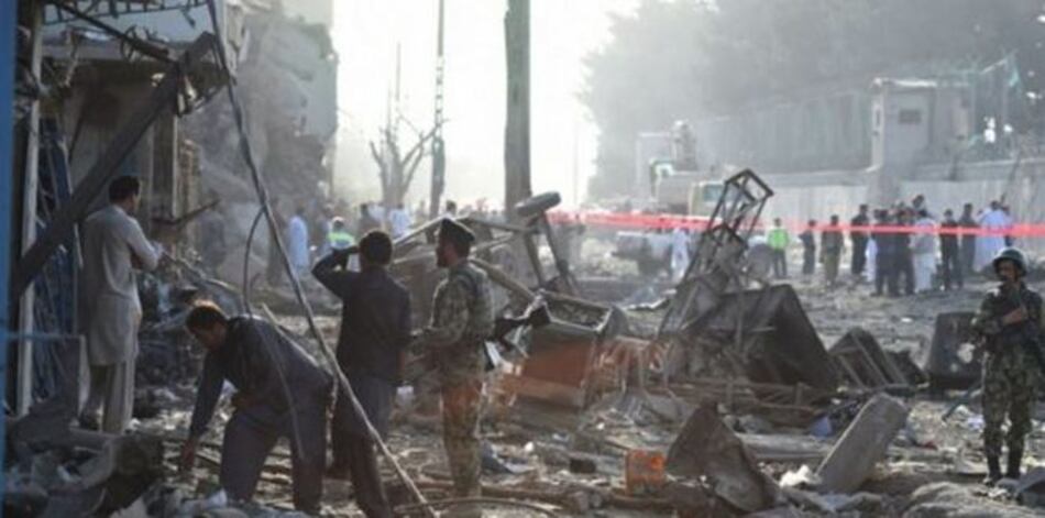 Tres heridos en ataque a consulado alemán con coche bomba, en Afganistán