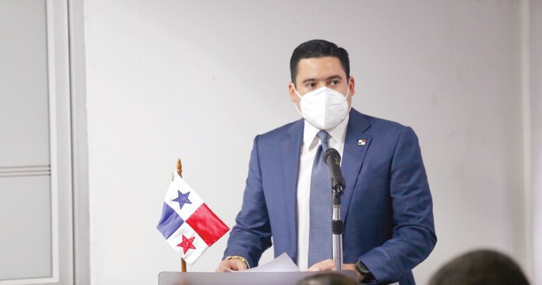 La transparencia, según el vicepresidente Carrizo