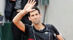 Dominic Thiem avanza y Djokovic es eliminado