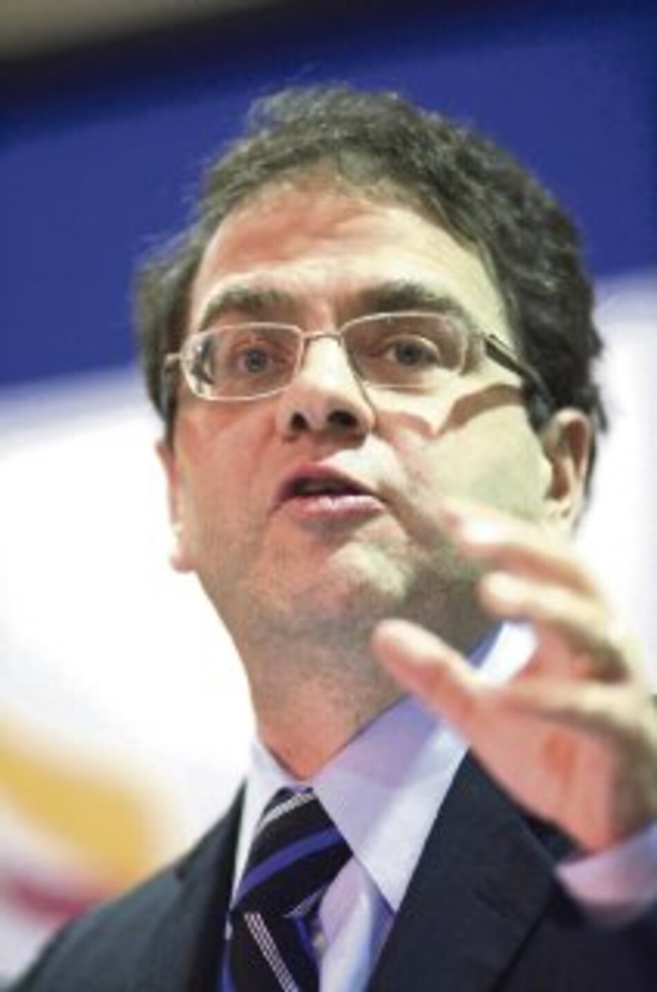 Kocherlakota insiste en subir tasas de la Fed
