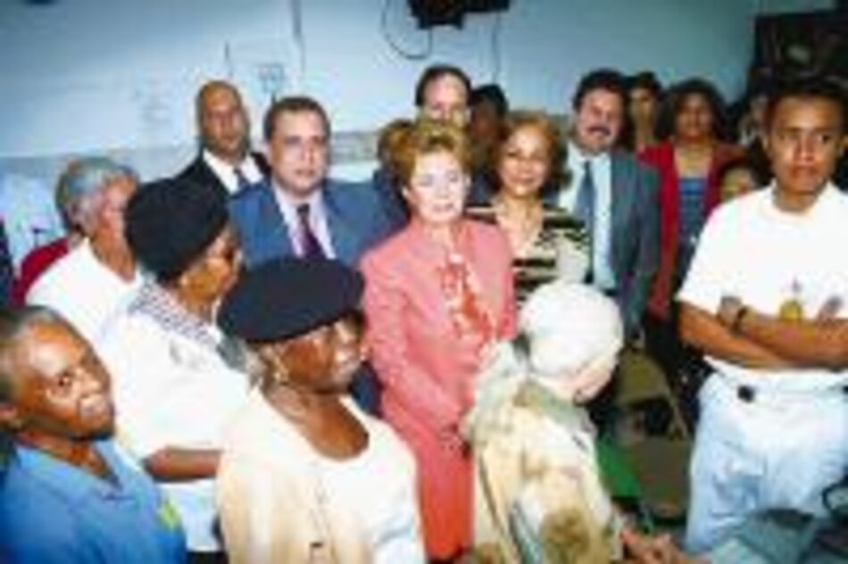 Falta personal en Policentro de Salud de Parque Lefevre