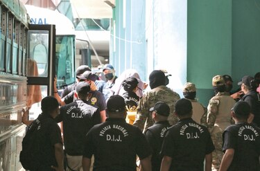 La Policía Nacional y el Senan redoblan la vigilancia en la costa abajo de Colón