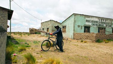 El desértico lago de los Andes