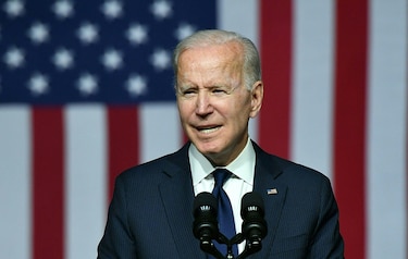 Biden ofrece a Iván Duque apoyo contra el terrorismo tras ataque a helicóptero