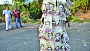 Siguen ausentes los billetes