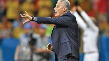 Tite dice que los nervios hicieron mella en jugadores