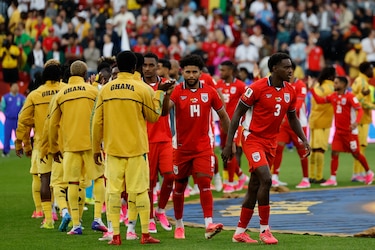 Mosquera y Fajardo destacaron la mentalidad de La Roja antes del duelo clave ante Croacia