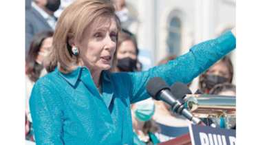 Nancy Pelosi confía en aprobación del plan de infraestructura