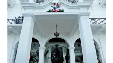 Ejecutivo adjudica promoción de obras