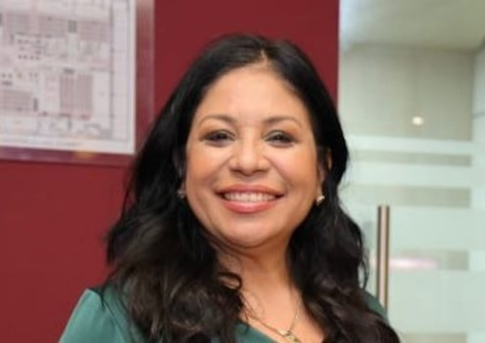 Hackean la cuenta de la directora de Aduanas y piden dinero a contactos