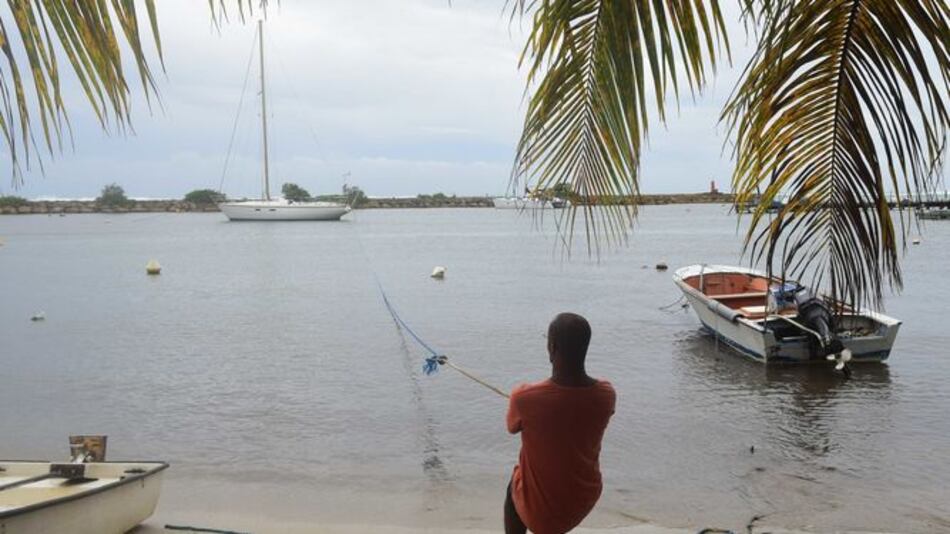 El huracán María se fortalece a categoría 3 en el Caribe