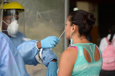 En 16 días del mes de julio Panamá supera los 17 mil casos nuevos de coronavirus