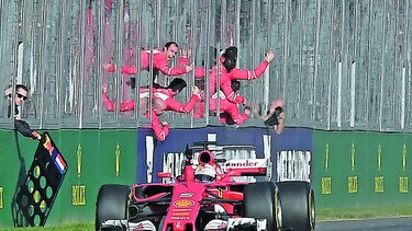 Ferrari vuelve a la cima
