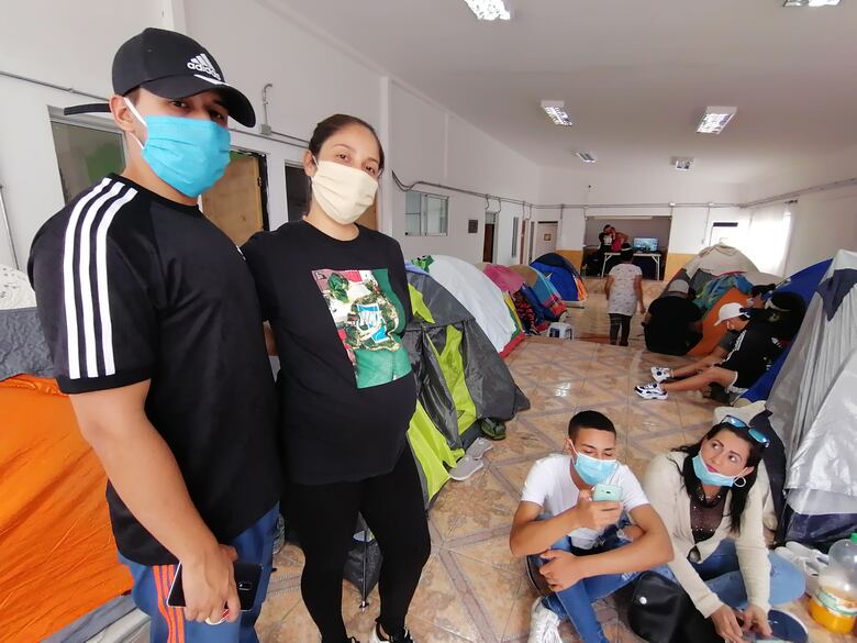 La barrera de la desidia contra los migrantes que buscan volver a su país