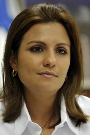 Candidata de CD Ana Giselle Rosas sufre accidente vehicular