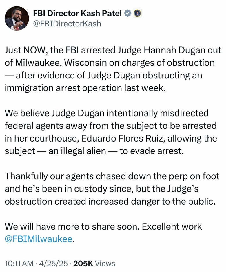 El FBI arresta a una jueza en Wisconsin y la acusa de obstruir el arresto de un migrante