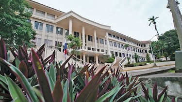 Hernán De León revela a Kenia Porcell que hay 5 mil personas pinchadas