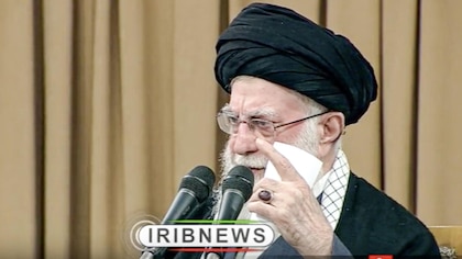 El líder supremo de Irán acusa a los manifestantes de ‘complacer’ a Trump mientras las protestas se intensifican en el país