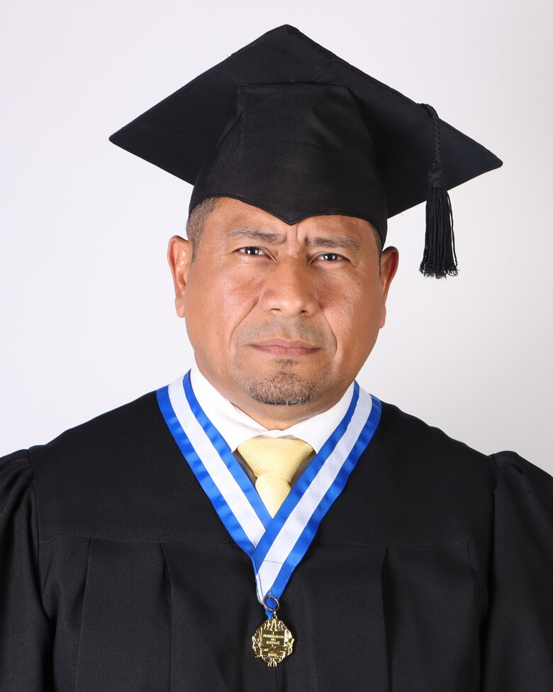 La Universidad de Panamá presenta a los graduados de su Facultad de Derecho y Ciencias Políticas